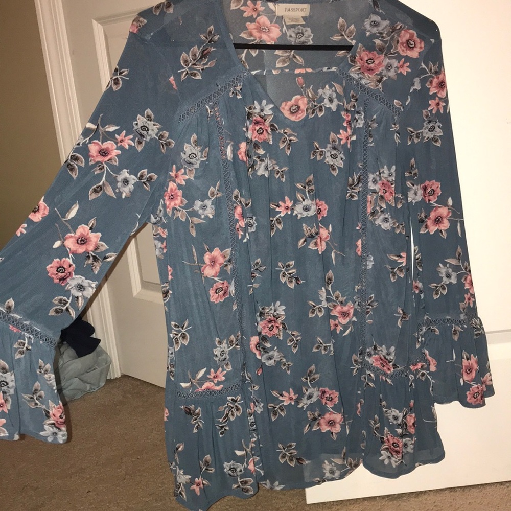 Floral top